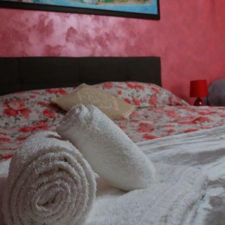Su Casciu Bed and Breakfast Bosa Eksteriør billede