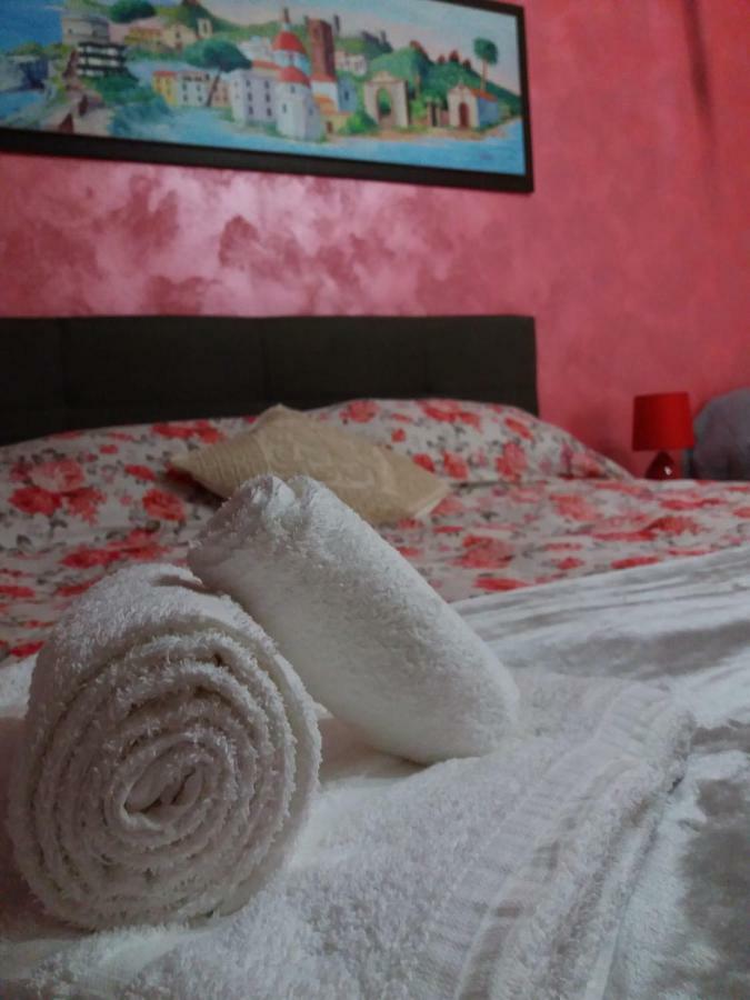 Su Casciu Bed and Breakfast Bosa Eksteriør billede