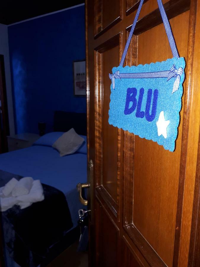 Su Casciu Bed and Breakfast Bosa Eksteriør billede